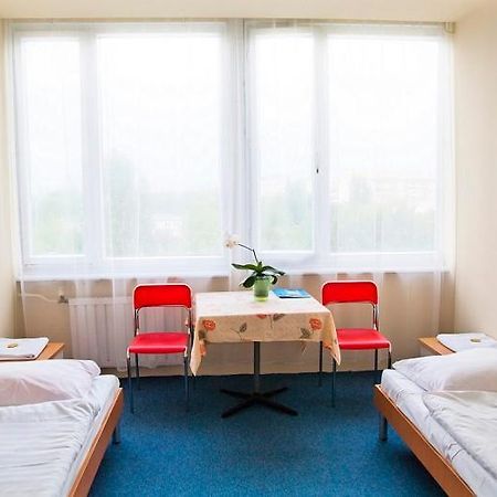 Auberge de jeunesse Dom Turystyczny Indigo à Cracovie Extérieur photo
