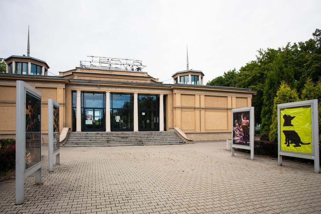 Auberge de jeunesse Dom Turystyczny Indigo à Cracovie Extérieur photo
